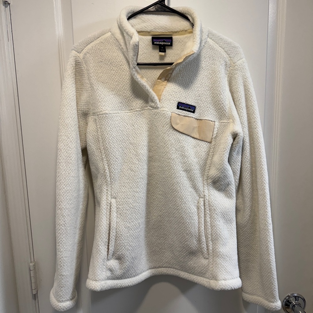 Patagonia Cream Quarter-Zip Pullover with Chest Patch - Size M